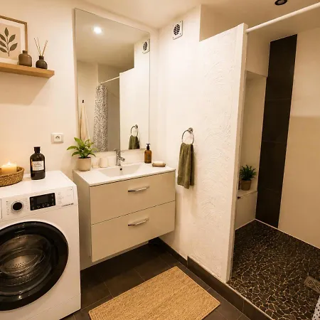 Eclat Du Soleil Apartment